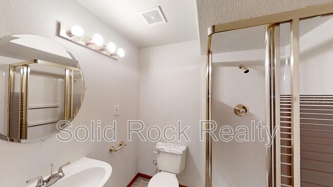 Building Photo - 3483 Mountainside Dr