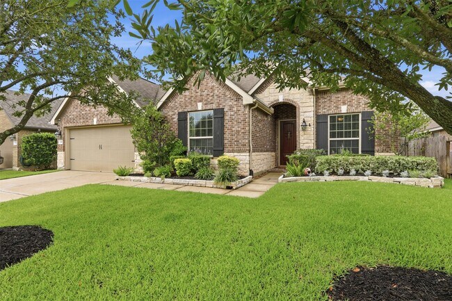 Building Photo - 12911 Chatfield Manor Ln