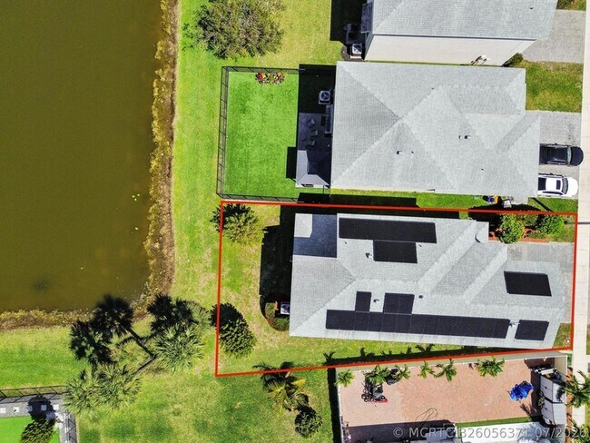 Building Photo - 1826 Lake Cove Dr