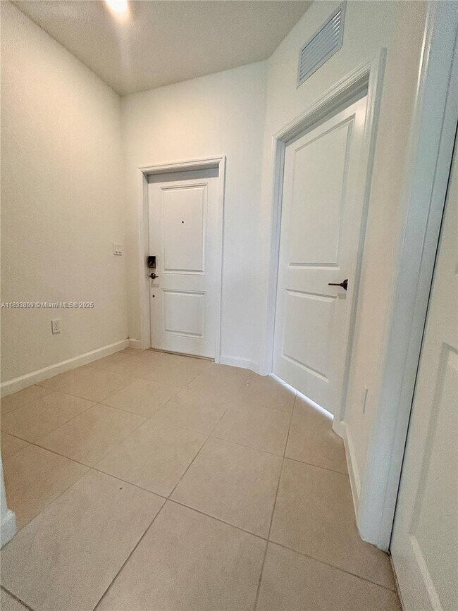 Building Photo - 35774 SW 178th Ct