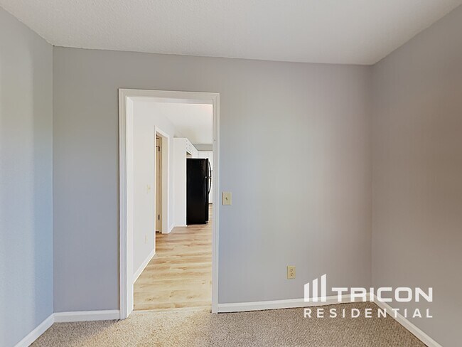 Building Photo - 1418 Millstream Trail NW