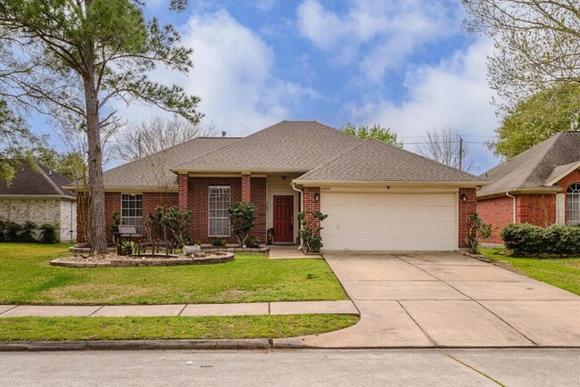 Building Photo - 16022 Capistrano Falls Dr