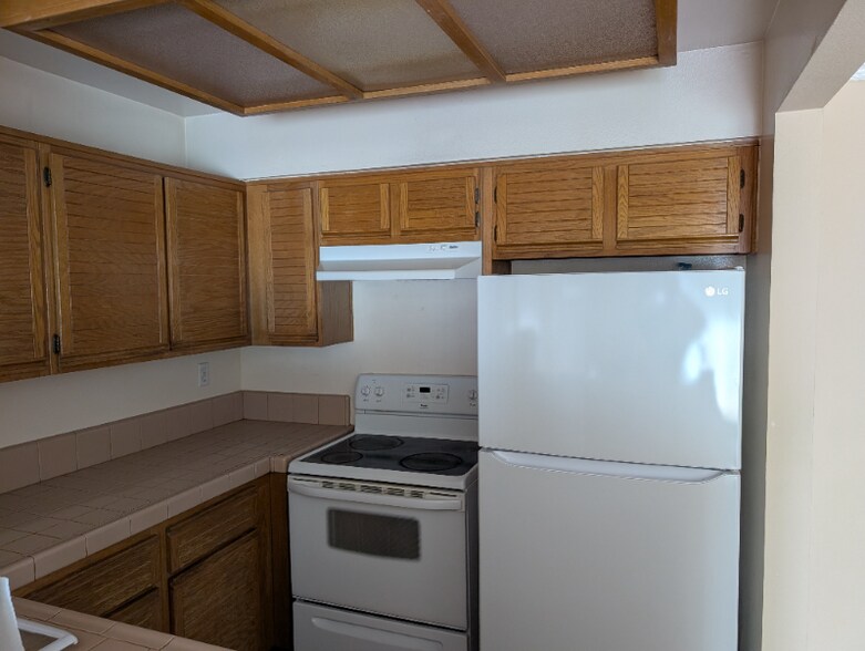 Building Photo - 2519 Chandler Ave