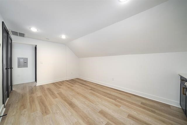Building Photo - 169 Webster Ave