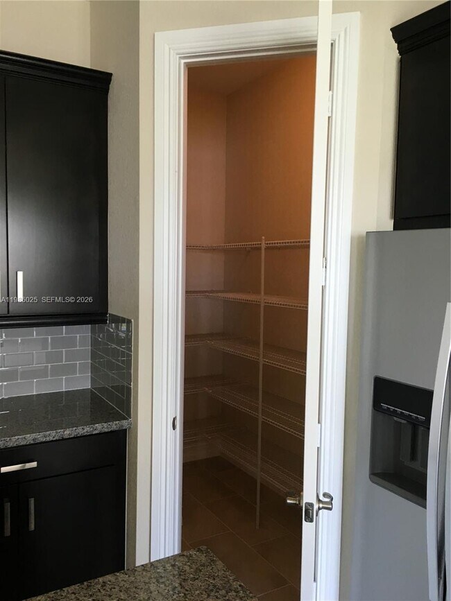 Building Photo - 1501 SW 113th Ave