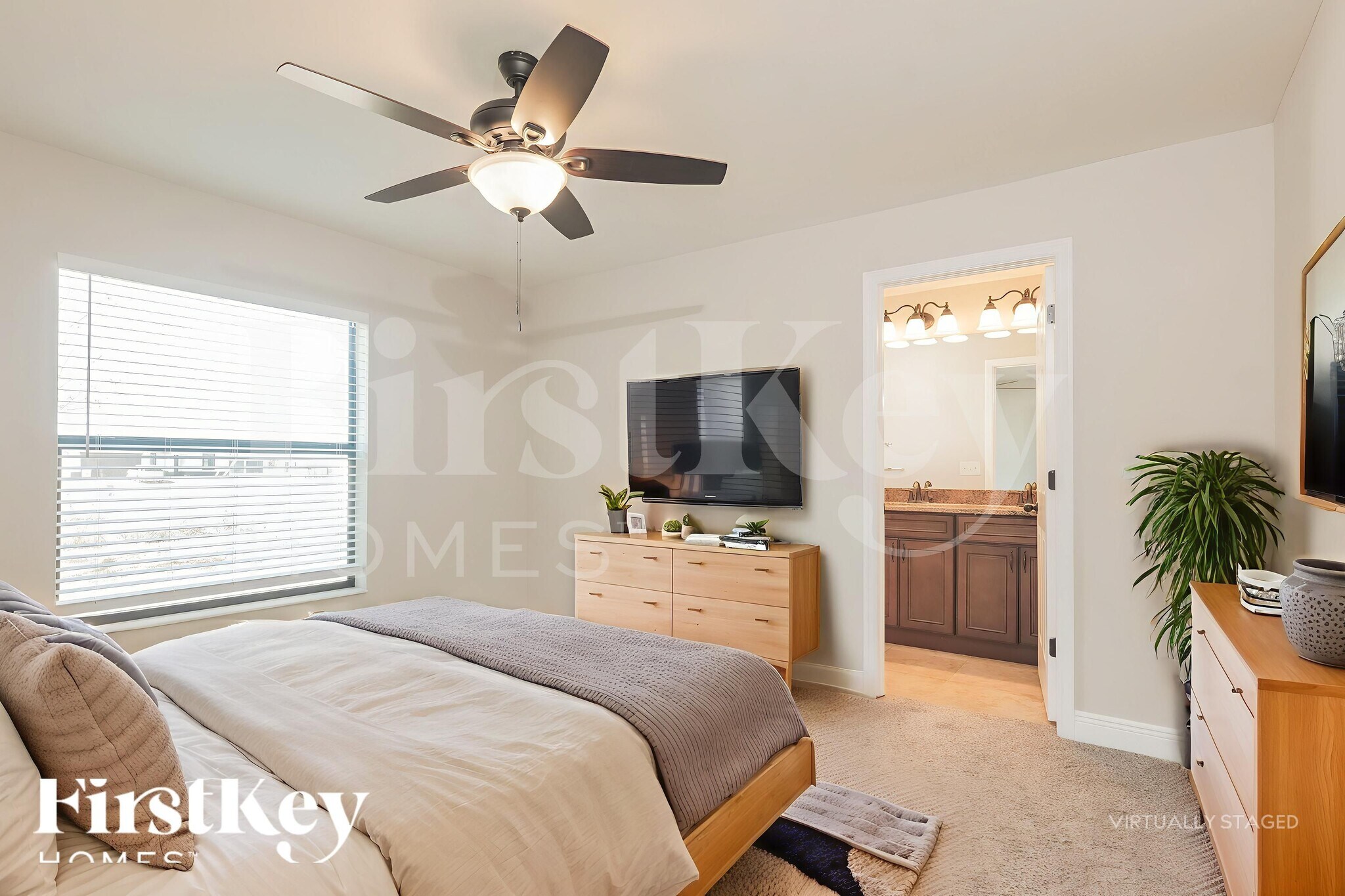 Building Photo - 1806 NE 2nd Ave