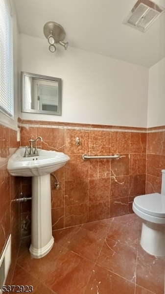 Building Photo - 38 Park St