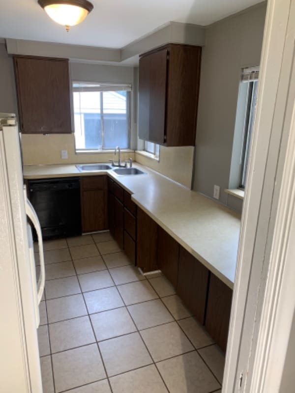 Building Photo - 9871 E Clements Cir