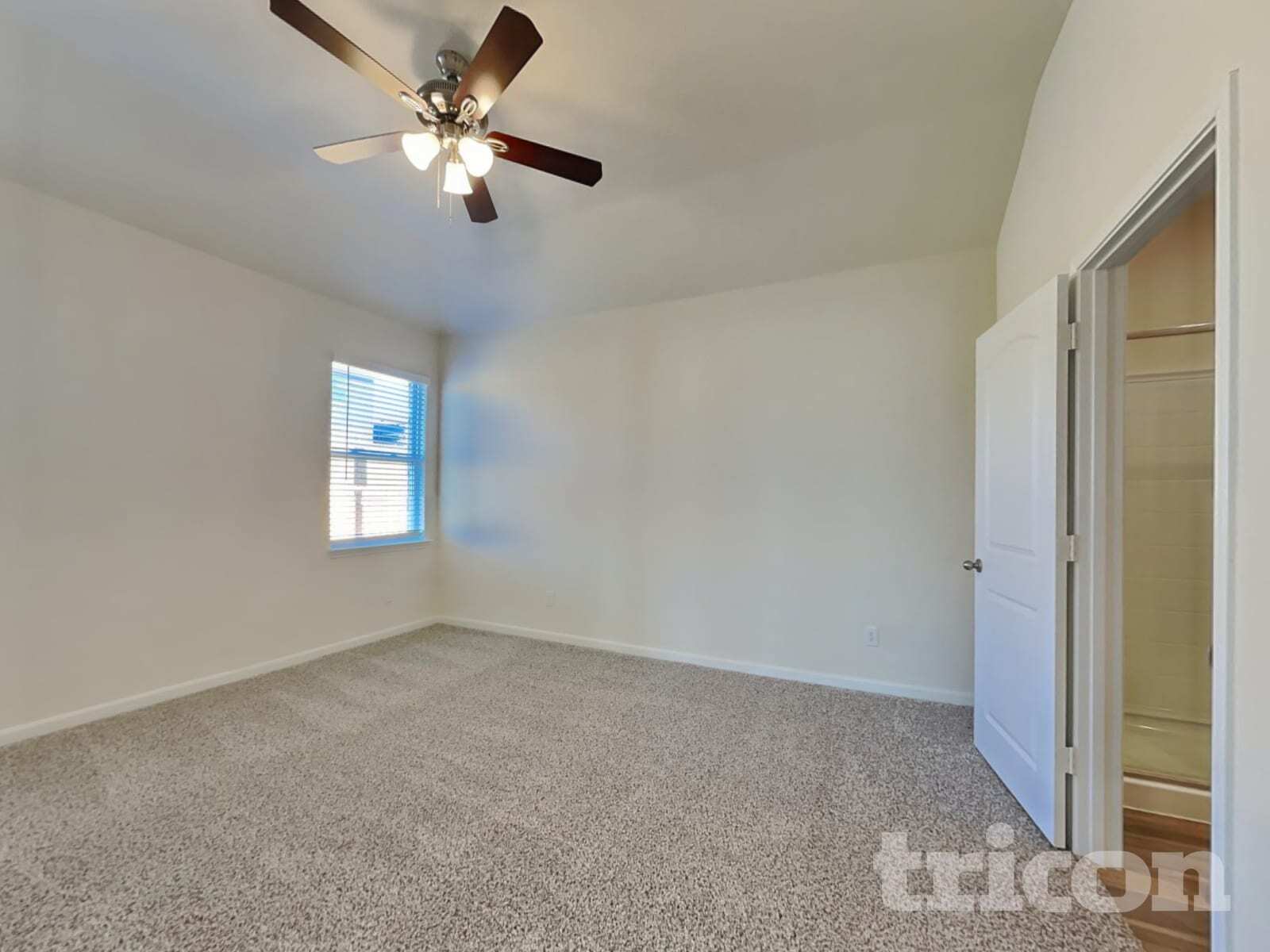 Building Photo - 1903 Belmont Dr