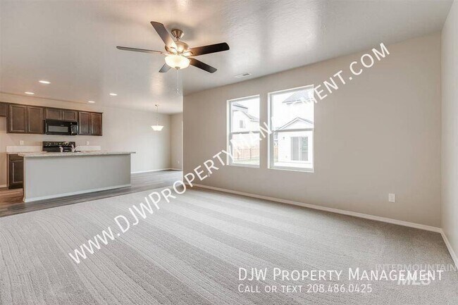 Building Photo - 13564 Palm Beach Dr