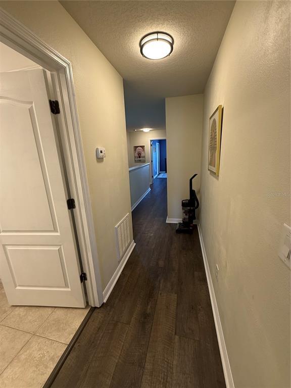 Building Photo - 5032 White Sanderling Ct