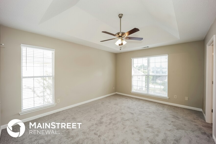 Building Photo - 6555 Creekview Ct