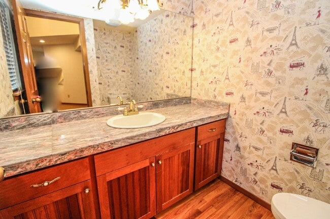 Building Photo - Spacious 4-Bedroom Home with Stunning Lake...