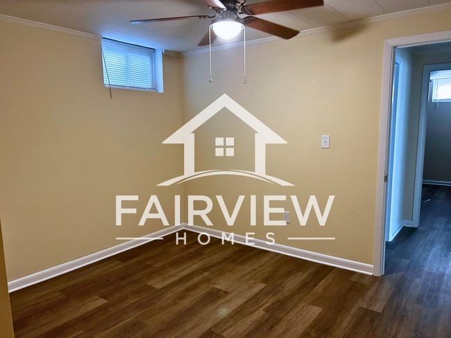 Building Photo - 150 Loch Ln