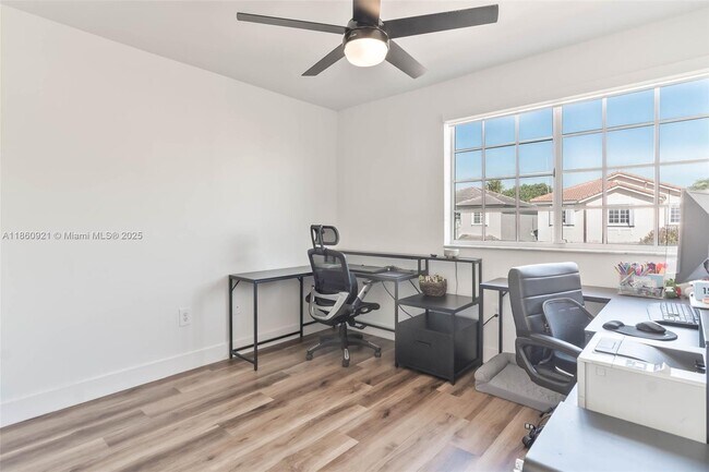 Building Photo - 12230 SW 137th Ter
