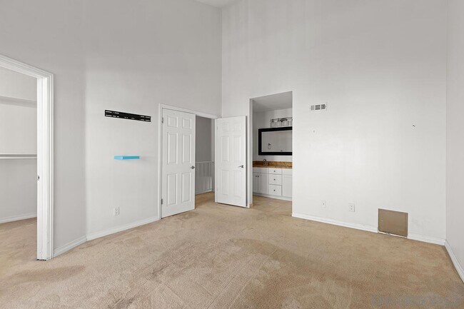 Building Photo - 4028 Mahaila Ave
