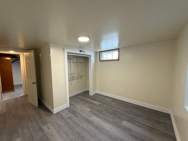 Building Photo - Three Bedroom, One and half bathroom, Atta...