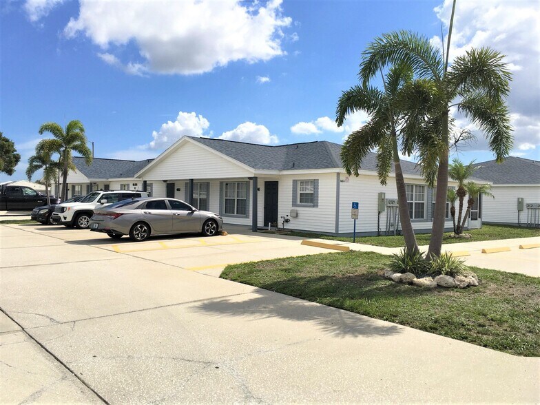 Building Photo - 10770 US-19