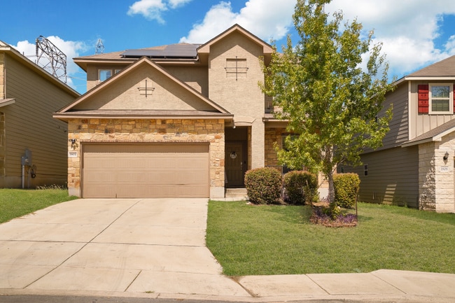 Building Photo - 1802 Gray Fox Creek