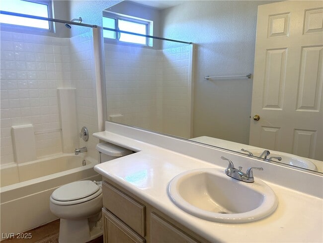 Building Photo - 334 Black Rock Hills Dr