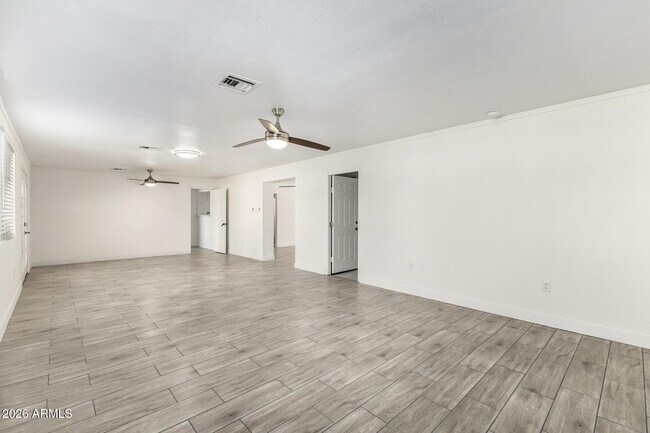 Building Photo - 3920 W Harmont Dr