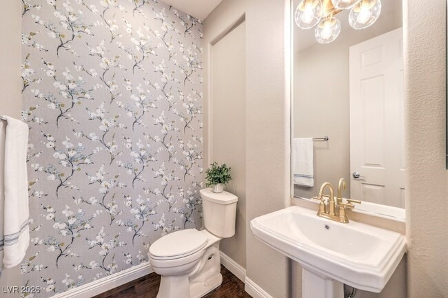 Building Photo - 636 Chervil Valley Dr