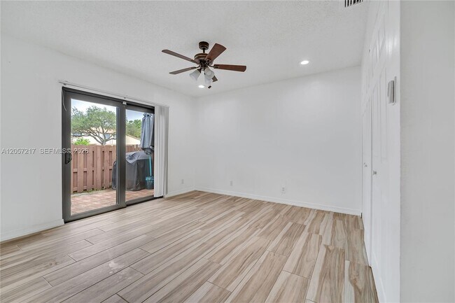 Building Photo - 2950 NW 106th Ave