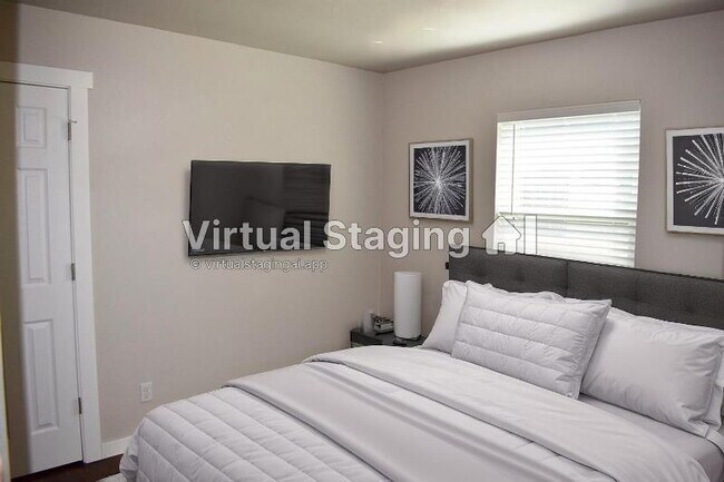 Building Photo - "Charming Newly Remodeled 3-Bedroom Home Full of Character!"