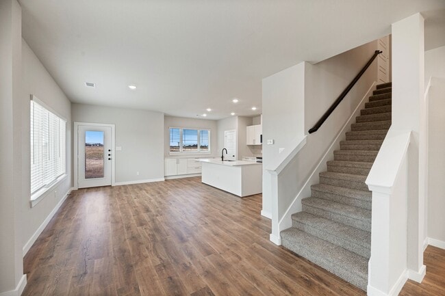 Building Photo - AVAILABLE NOW! 3 BEDROOM TRIPLEX LOT LOCATED ON 1-ACRE LOT IN MIDLOTHIAN, TX!