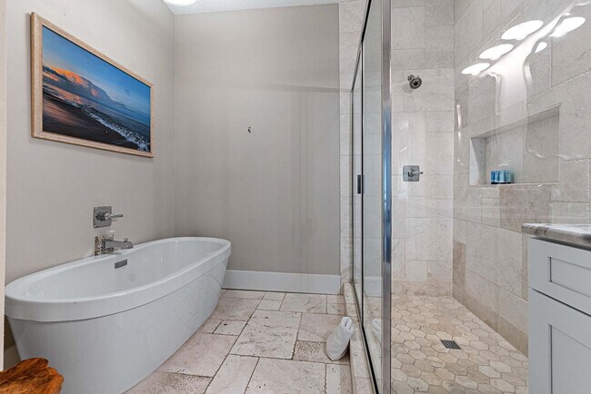 Building Photo - 76 Sanford St