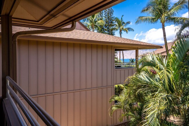 Building Photo - Fully Furnished, 1 Bed/1 Bath, Kihei Bay Vista with Pool