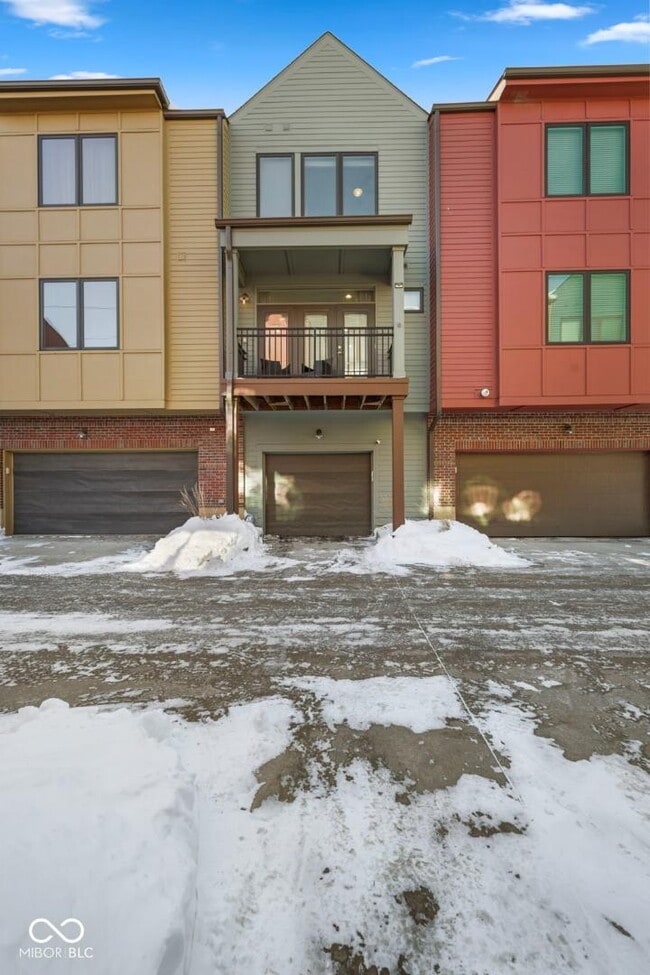 Building Photo - 612 Pomeroy St
