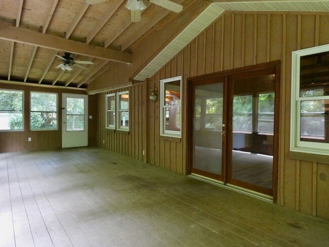 Building Photo - Pisgah Cottage