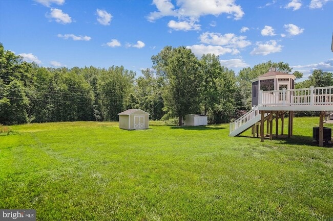 Building Photo - 10902 Valley Brook Dr