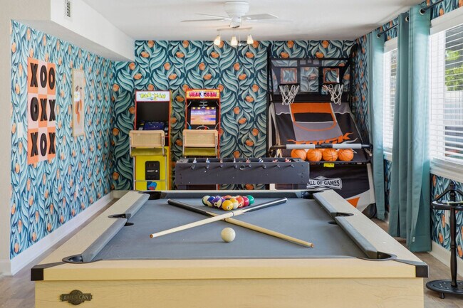 Building Photo - 12453 138th St N