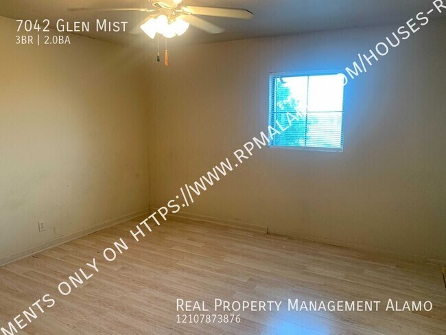 Building Photo - 7042 Glen Mist