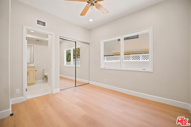 Building Photo - 4324 Park Verdi