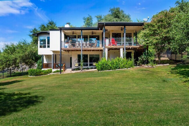 Building Photo - 202 Top O the Lake Dr