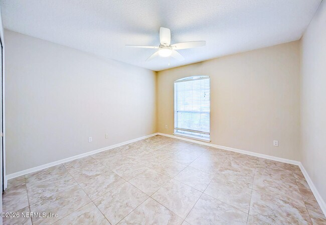 Building Photo - 1672 Blue Heron Ln