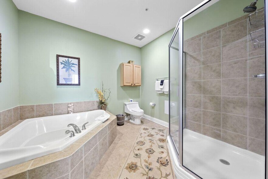 Building Photo - 27800 Canal Rd