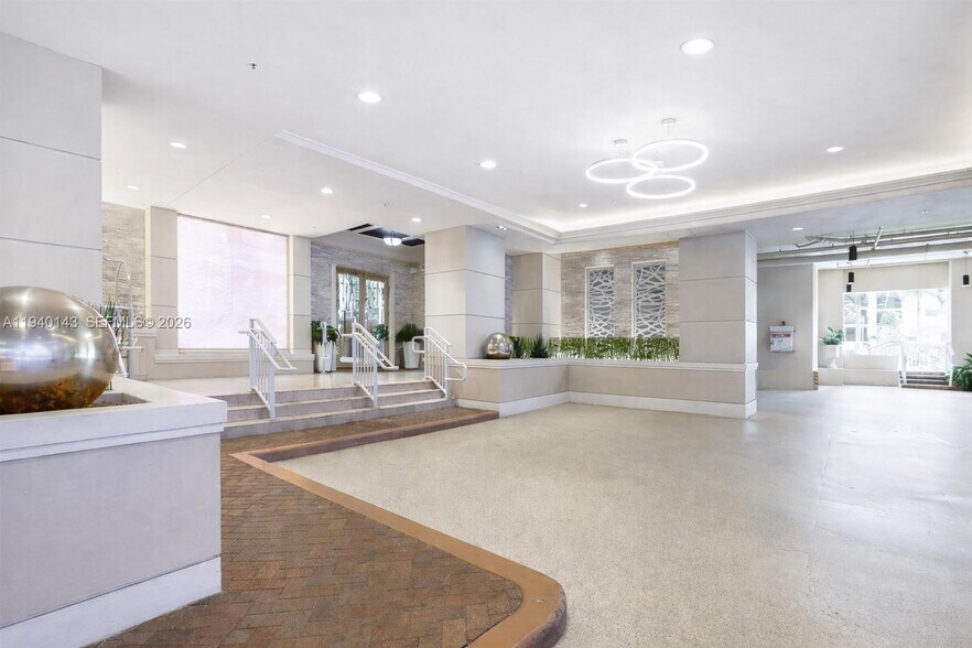 Building Photo - 250 Sunny Isles Blvd