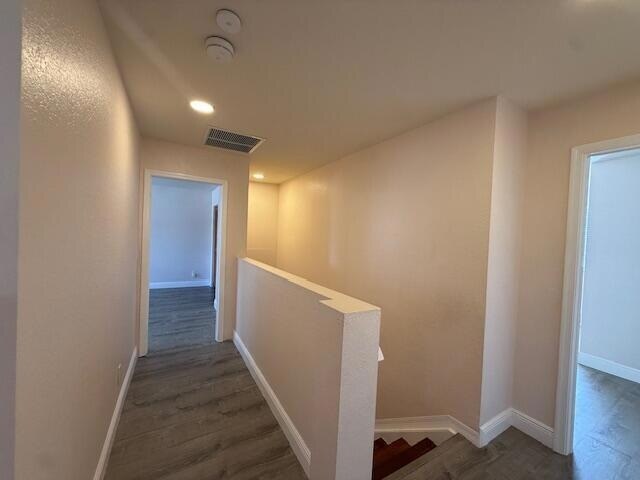 Building Photo - 1988 Marblehead Way