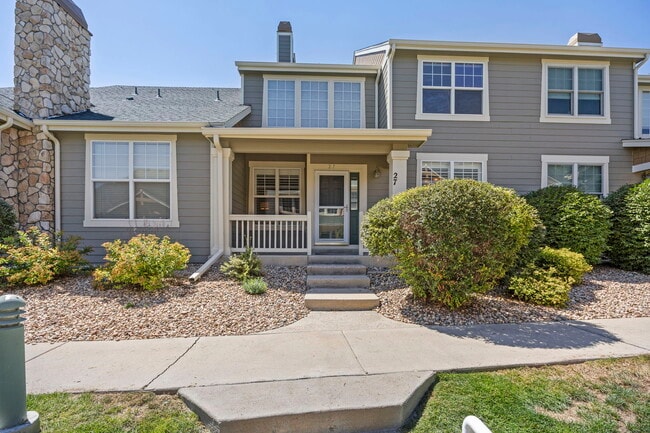 Primary Photo - 6806 W 3rd St