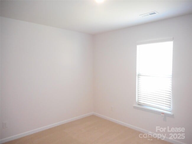 Building Photo - 9339 Arbor Creek Dr