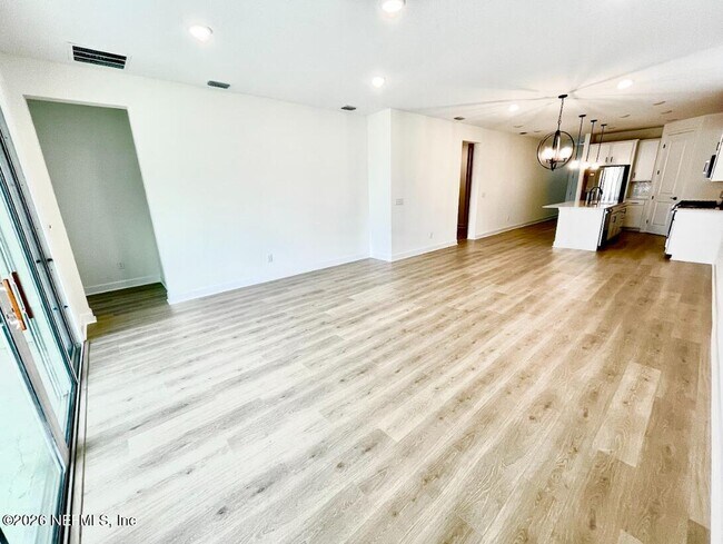 Building Photo - 3415 Auvenshine Wy