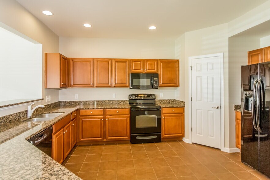 Building Photo - 3013 Haviland Way