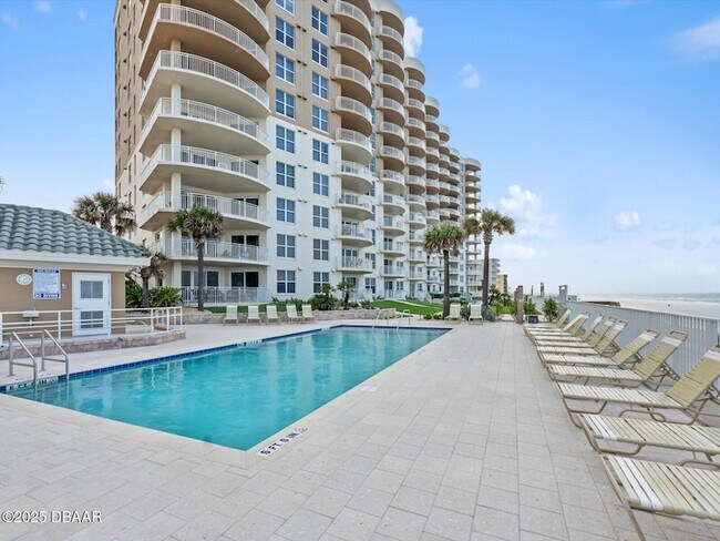 Building Photo - 2403 S Atlantic Ave