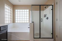 Building Photo - 11394 W Lincoln St