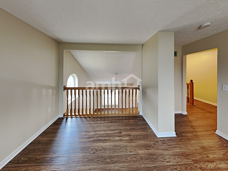 Building Photo - 6529 Hemmingford Dr