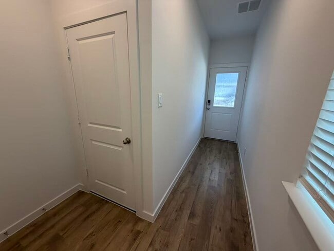 Building Photo - 3539 Adelie Ln